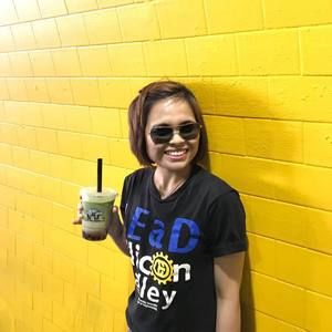 Meet your Posher, Hanh